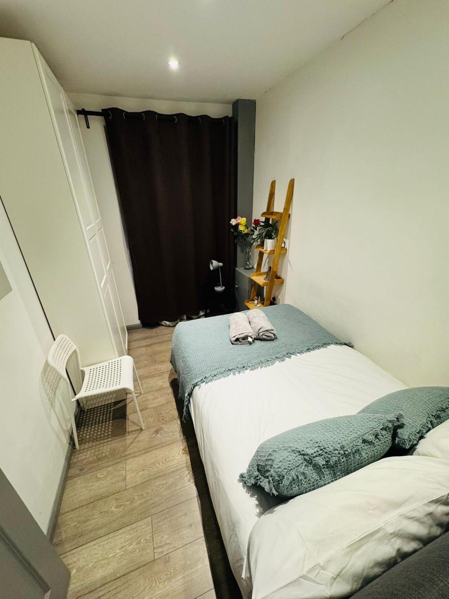 "Spacious Family, Friendly" 1 Bedroom In Kings Cross, St Pancras!!!118A 런던 외부 사진