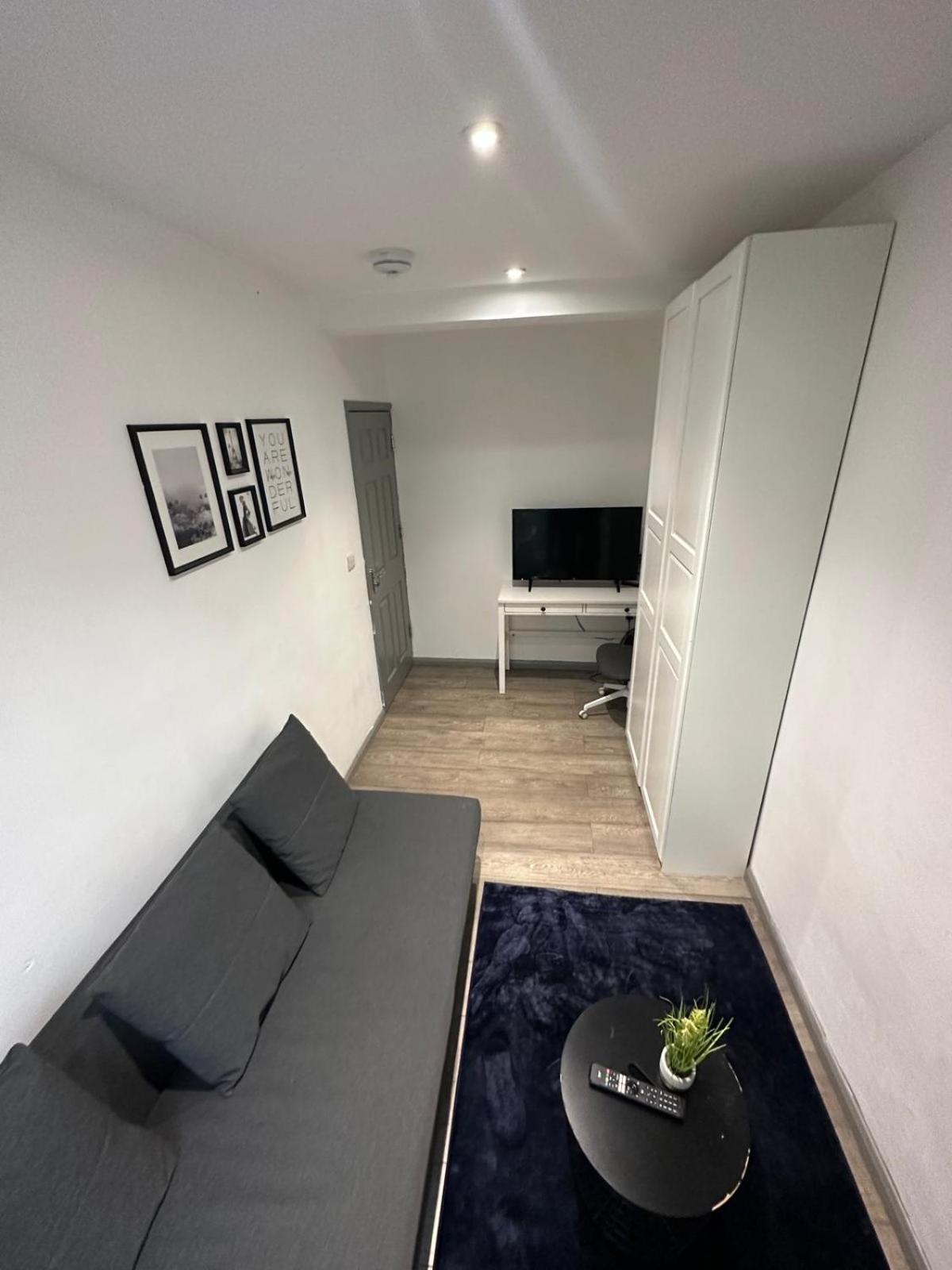 "Spacious Family, Friendly" 1 Bedroom In Kings Cross, St Pancras!!!118A 런던 외부 사진